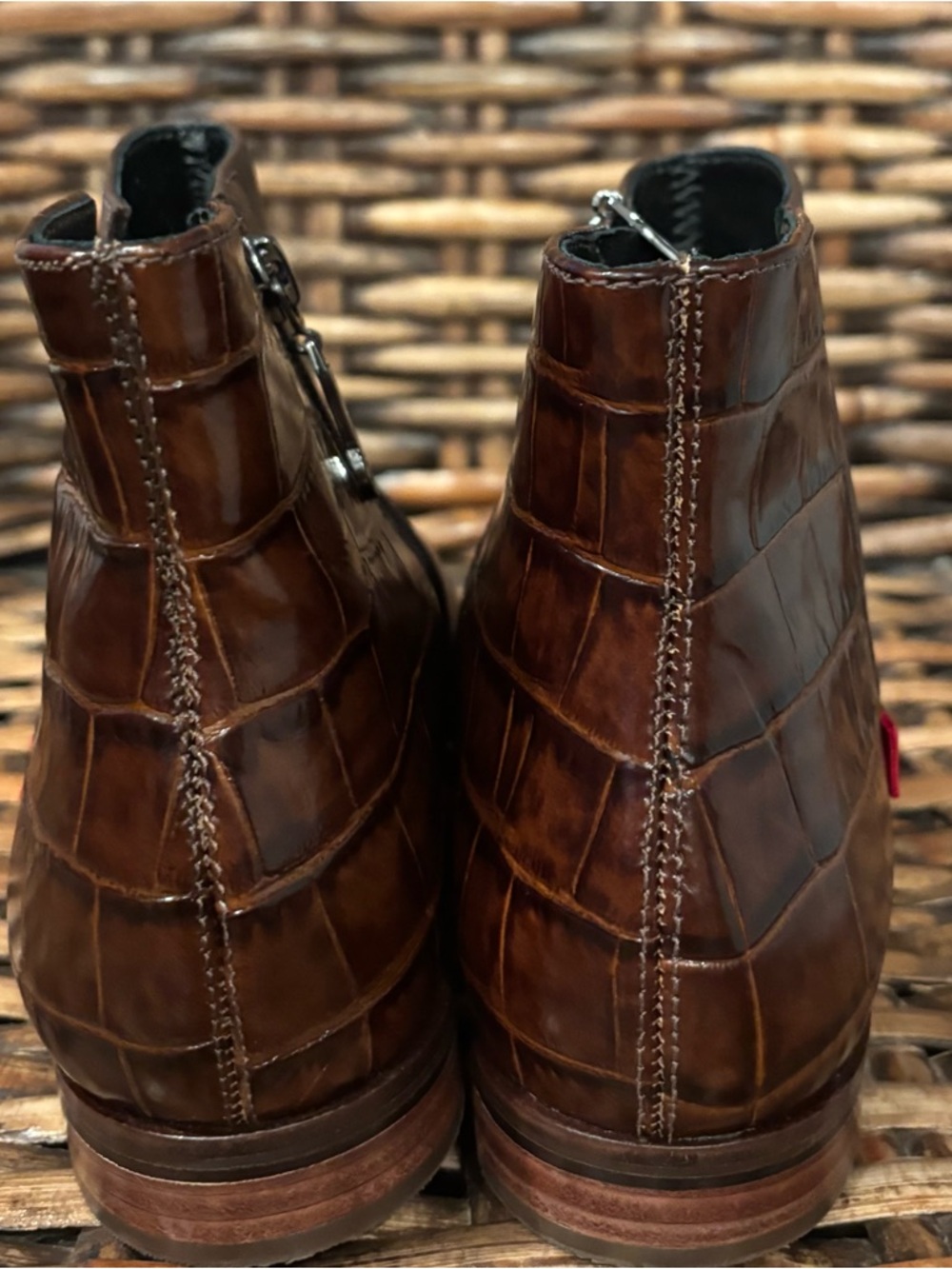 Marc Joseph NY Genuine Leather Made in Brazil Ankle Zip Up Bootie in size 6.5 - Picture 8 of 14